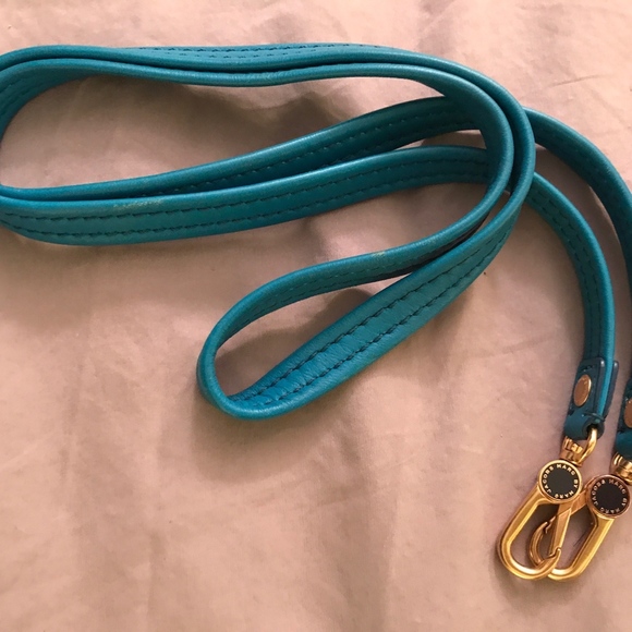 MarcbyMarc Jacobs Teal  Gold Logo Accent Crossbody - Picture 6 of 8